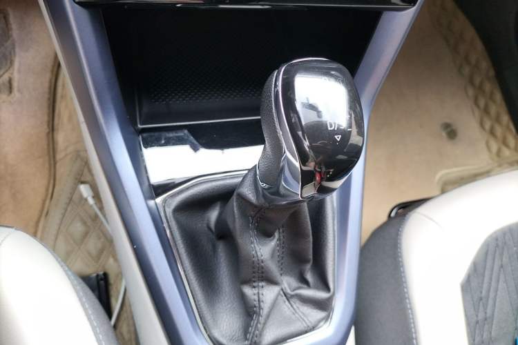 Used Volkswagen T-Cross 2019 1.5L Automatic Comfort Edition Gear Lever