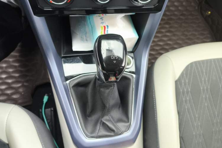 Used Volkswagen T-Cross 2019 1.5L Automatic Comfort Edition Gear Lever