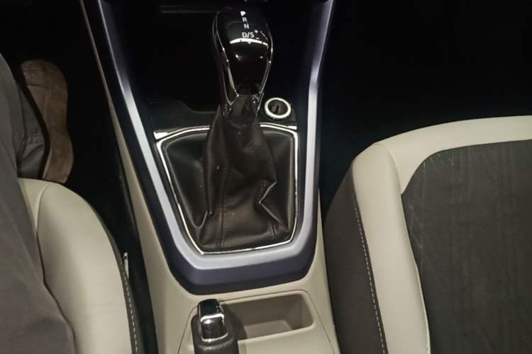 Used Volkswagen T-Cross 2019 1.5L Automatic Comfort Edition Gear Lever