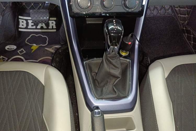 Used Volkswagen T-Cross 2019 1.5L Automatic Comfort Edition Gear Lever
