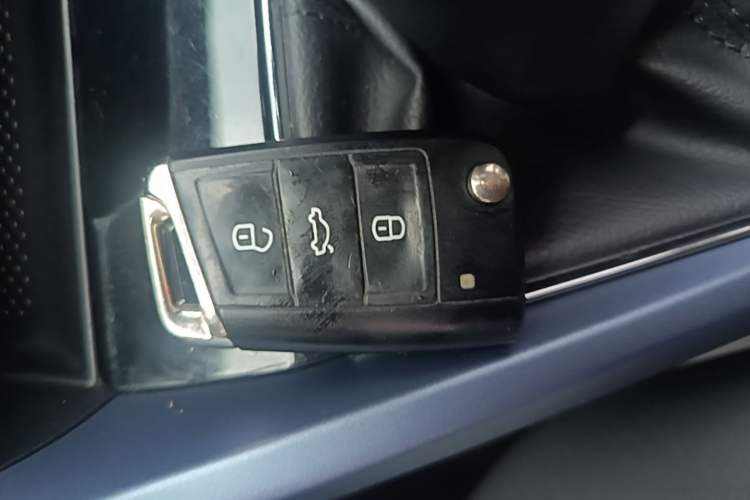 Used Volkswagen T-Cross 2019 280TSI DSG Comfort Edition Interior 1