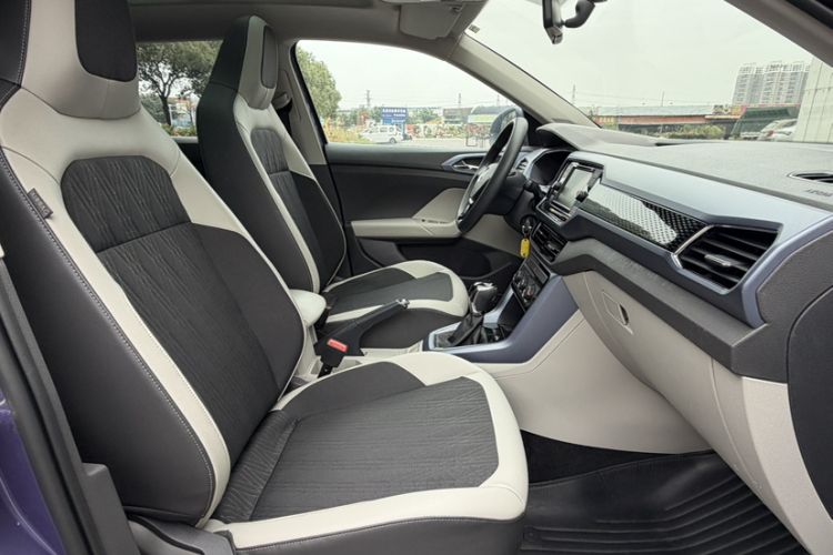 Used Volkswagen T-Cross 2019 1.5L Automatic Comfort Edition Interior 2