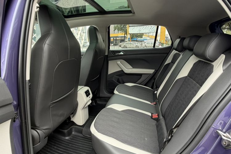 Used Volkswagen T-Cross 2019 1.5L Automatic Comfort Edition Interior 3