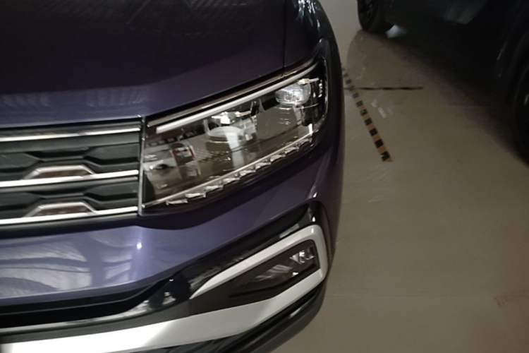 Used Volkswagen T-Cross 2019 1.5L Automatic Comfort Edition Left Front Headlight