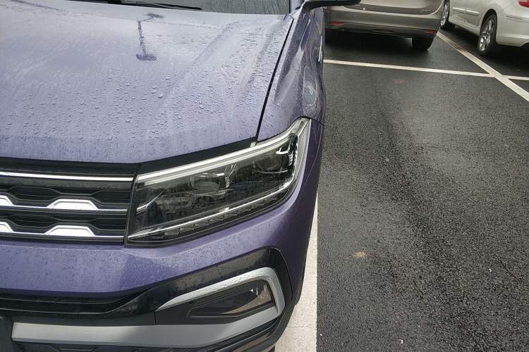 Used Volkswagen T-Cross 2019 1.5L Automatic Comfort Edition Left Front Headlight