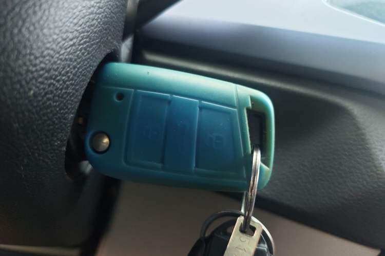 Used Volkswagen T-Cross 2019 1.5L Automatic Comfort Edition Vehicle Key