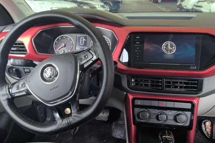 Used Volkswagen T-Cross 2019 280TSI DSG Comfort Edition Center Console