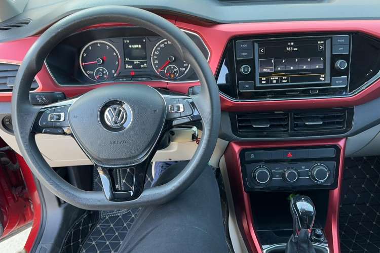 Used Volkswagen T-Cross 2019 1.5L Automatic Comfort Edition Center Console
