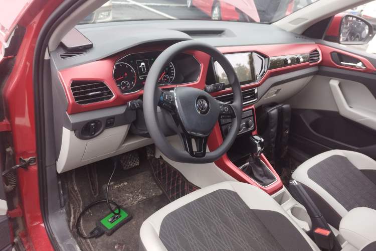 Used Volkswagen T-Cross 2019 280TSI DSG Comfort Edition Center Console