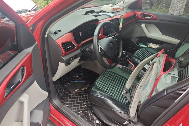 Used Volkswagen T-Cross 2019 280TSI DSG Luxury Edition Driver Seat