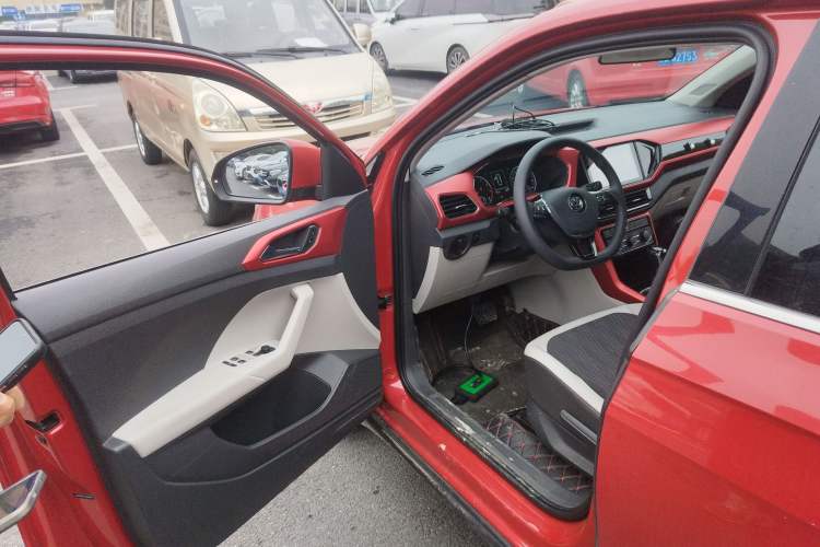 Used Volkswagen T-Cross 2019 280TSI DSG Comfort Edition Driver Seat