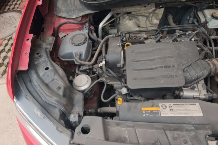 Used Volkswagen T-Cross 2019 1.5L Automatic Comfort Edition Engine Bay Right