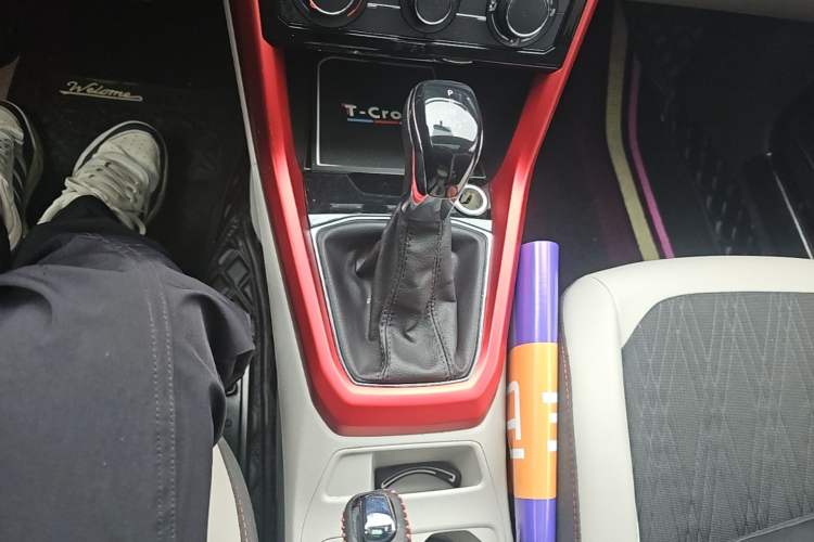 Used Volkswagen T-Cross 2019 1.5L Automatic Comfort Edition Gear Lever