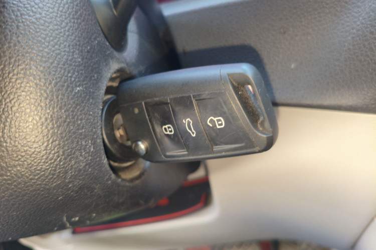 Used Volkswagen T-Cross 2019 1.5L Automatic Comfort Edition Interior 1