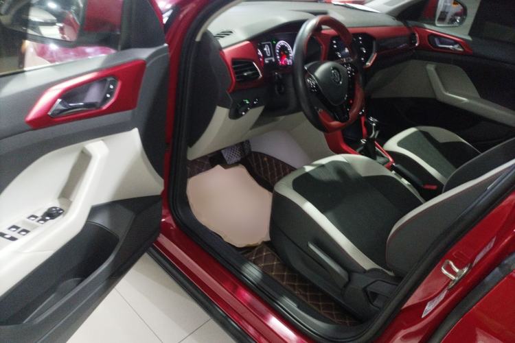 Used Volkswagen T-Cross 2019 1.5L Automatic Comfort Edition Interior 3