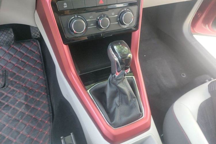 Used Volkswagen T-Cross 2019 1.5L Automatic Comfort Edition Interior 4