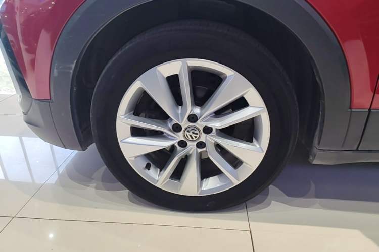 Used Volkswagen T-Cross 2019 1.5L Automatic Comfort Edition Left Front Wheel Hub