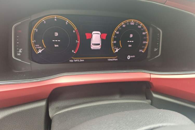 Used Volkswagen T-Cross 2019 280TSI DSG Luxury Edition Odometer Close Up