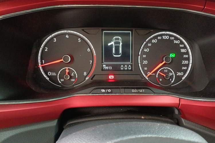 Used Volkswagen T-Cross 2019 280TSI DSG Comfort Edition Odometer Close Up