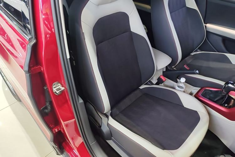 Used Volkswagen T-Cross 2019 1.5L Automatic Comfort Edition Right Front Seat