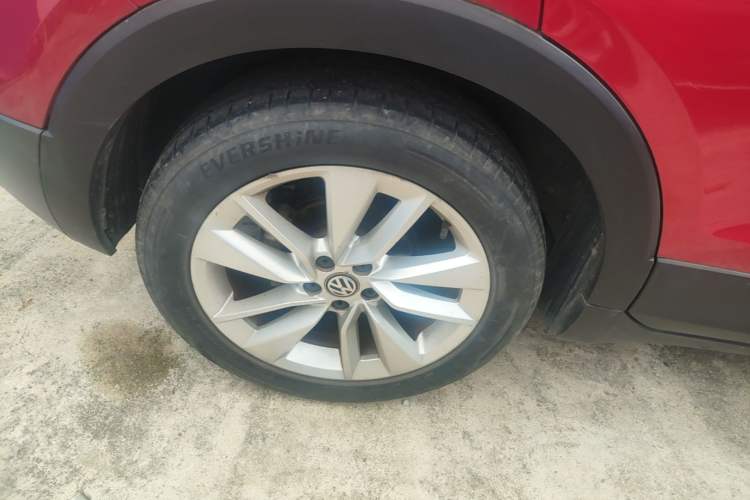 Used Volkswagen T-Cross 2019 280TSI DSG Comfort Edition Right Rear Wheel Hub