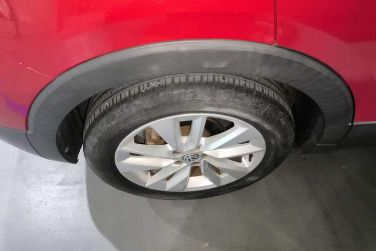 Used Volkswagen T-Cross 2019 280TSI DSG Comfort Edition Right Rear Wheel Hub