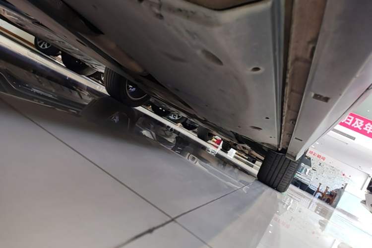 Used Volkswagen T-Cross 2019 1.5L Automatic Comfort Edition Right Side Sill