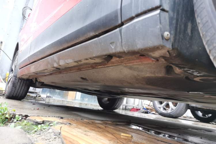 Used Volkswagen T-Cross 2019 280TSI DSG Luxury Edition Right Side Sill