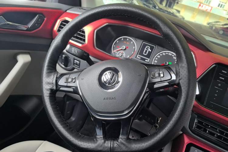 Used Volkswagen T-Cross 2019 280TSI DSG Comfort Edition Steering Wheel