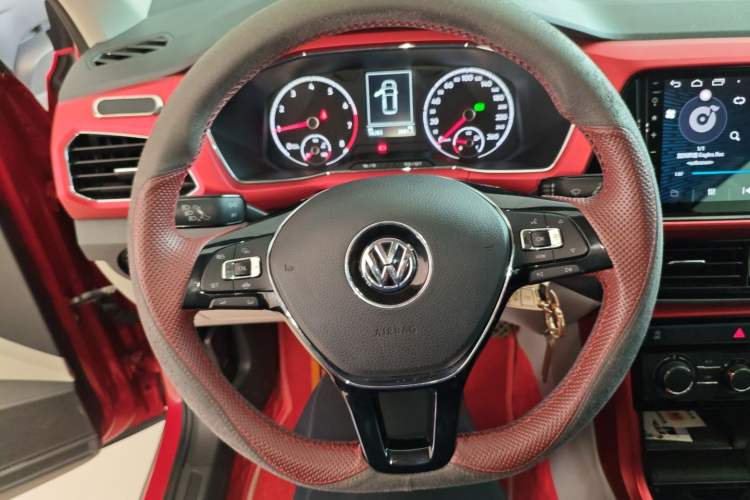 Used Volkswagen T-Cross 2019 1.5L Automatic Comfort Edition Steering Wheel