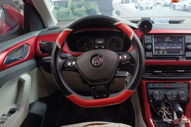 Used Volkswagen T-Cross 2019 280TSI DSG Comfort Edition Steering Wheel