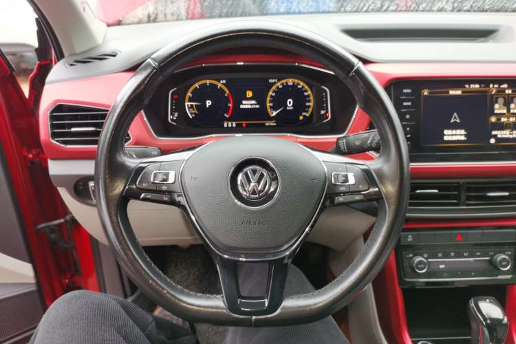 Used Volkswagen T-Cross 2019 280TSI DSG Luxury Edition Steering Wheel
