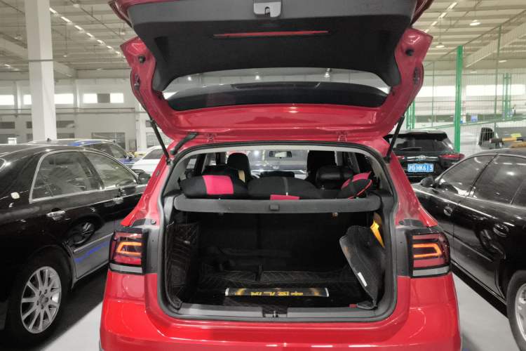 Used Volkswagen T-Cross 2019 280TSI DSG Comfort Edition Trunk
