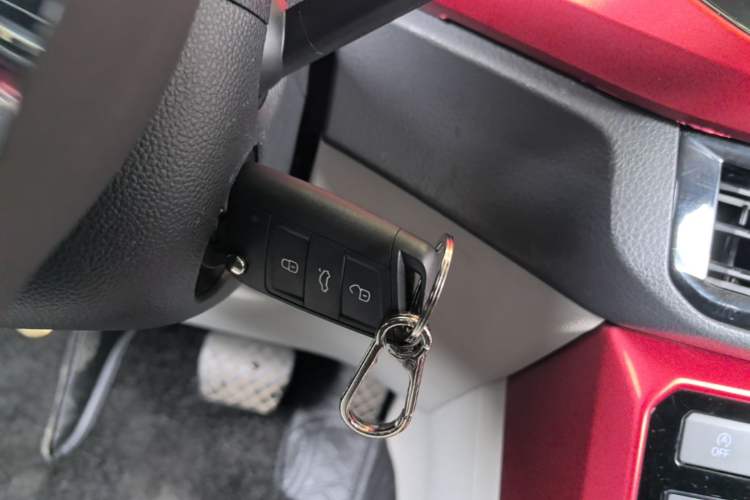 Used Volkswagen T-Cross 2019 280TSI DSG Comfort Edition Vehicle Key