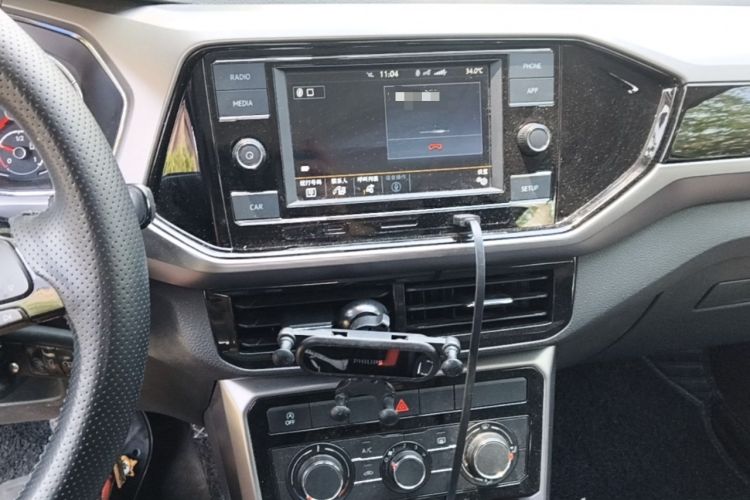 Used Volkswagen T-Cross 2019 1.5L Automatic Comfort Edition Audio And AC Panel