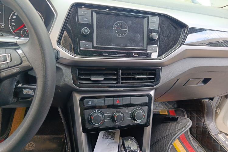 Used Volkswagen T-Cross 2019 280TSI DSG Comfort Edition Audio And AC Panel