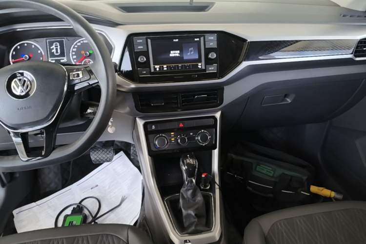 Used Volkswagen T-Cross 2019 1.5L Automatic Comfort Edition Audio And AC Panel