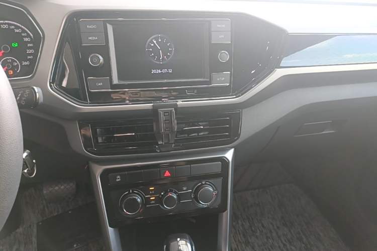 Used Volkswagen T-Cross 2019 1.5L Automatic Comfort Edition Audio And AC Panel