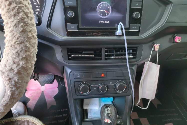Used Volkswagen T-Cross 2019 1.5L Automatic Fashion Edition Audio And AC Panel