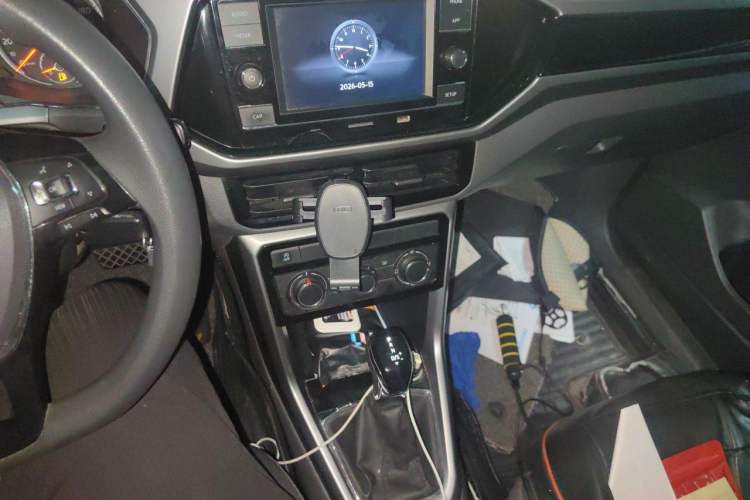 Used Volkswagen T-Cross 2019 280TSI DSG Comfort Edition Audio And AC Panel