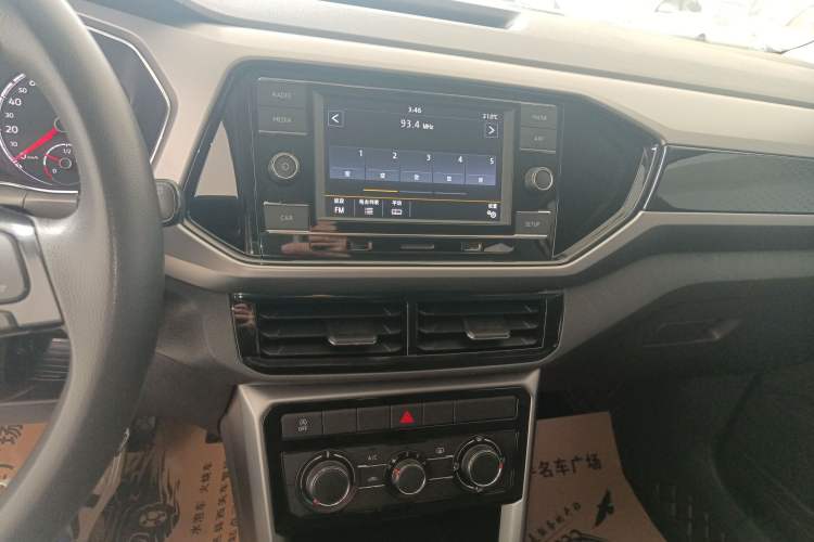 Used Volkswagen T-Cross 2019 1.5L Automatic Comfort Edition Audio And AC Panel