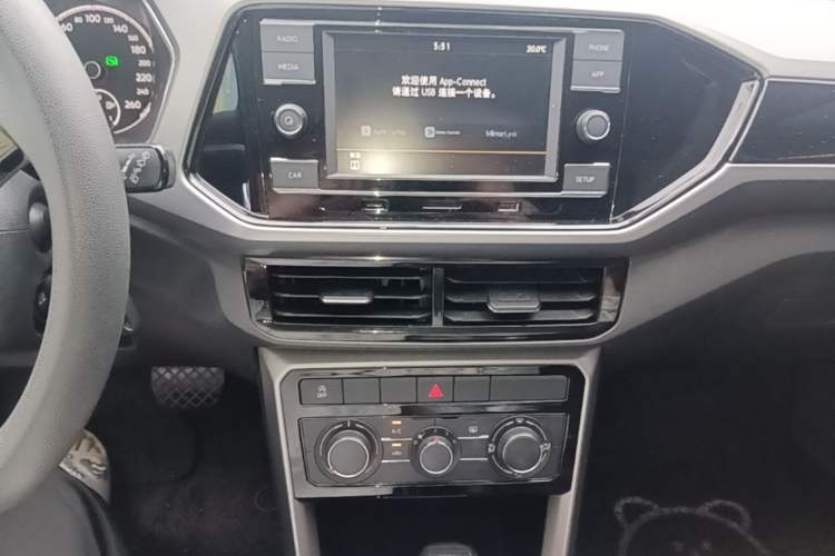 Used Volkswagen T-Cross 2019 1.5L Automatic Comfort Edition Audio And AC Panel