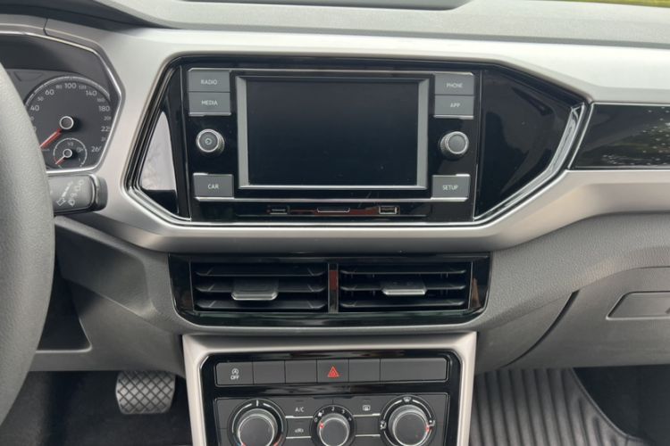 Used Volkswagen T-Cross 2019 280TSI DSG Comfort Edition Audio And AC Panel