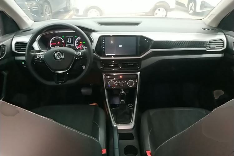 Used Volkswagen T-Cross 2019 280TSI DSG Comfort Edition Center Console