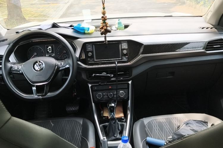Used Volkswagen T-Cross 2019 1.5L Automatic Comfort Edition Center Console