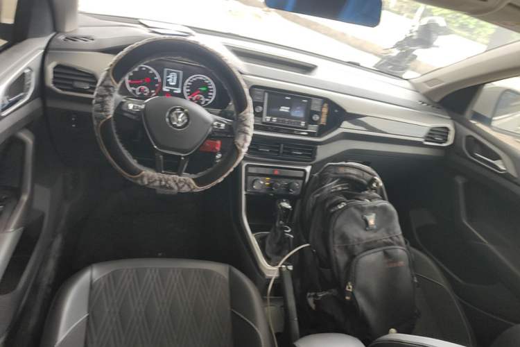 Used Volkswagen T-Cross 2019 1.5L Automatic Comfort Edition Center Console