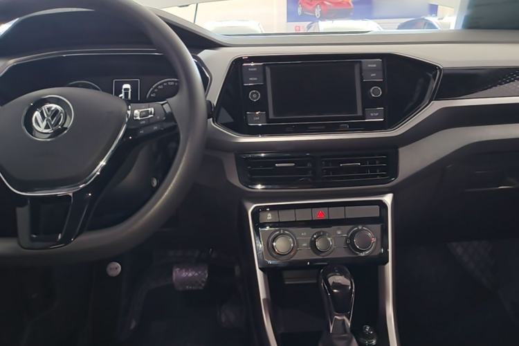 Used Volkswagen T-Cross 2019 280TSI DSG Comfort Edition Center Console