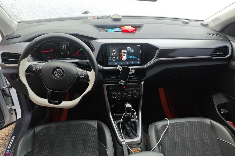 Used Volkswagen T-Cross 2019 280TSI DSG Comfort Edition Center Console