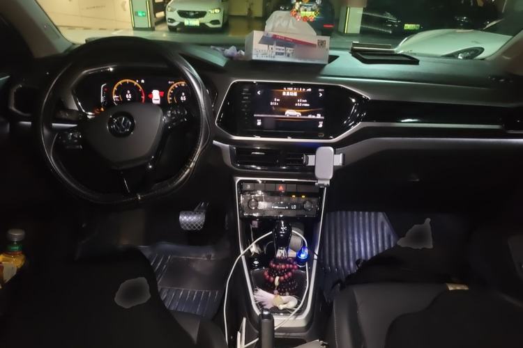 Used Volkswagen T-Cross 2019 280TSI DSG Luxury Edition Center Console