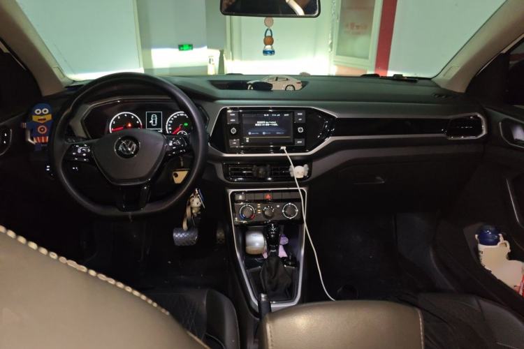 Used Volkswagen T-Cross 2019 280TSI DSG Comfort Edition Center Console
